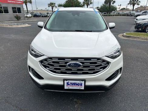 Certified 2022 Ford Edge SEL w/ Convenience Package AWD/4WD image 9