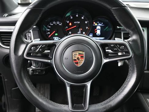 Used 2017 Porsche Macan GTS image 10
