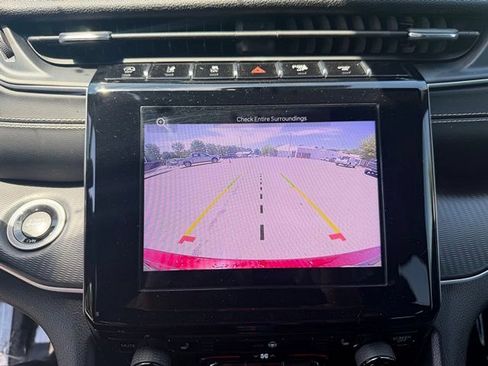 Used 2023 Jeep Grand Cherokee Altitude AWD/4WD image 24