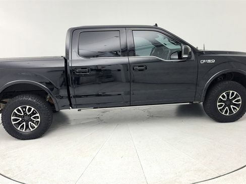 Used 2018 Ford F150 Platinum w/ Equipment Group 701A Luxury image 7