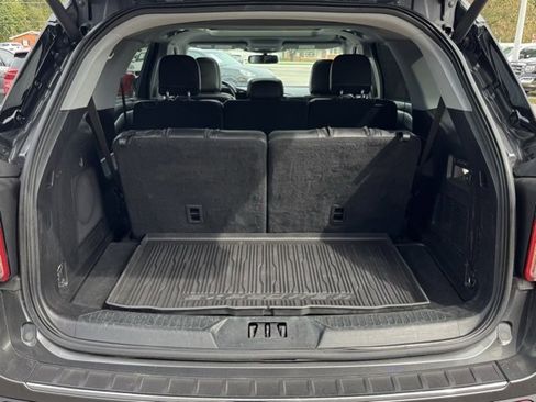 Used 2020 Ford Explorer Limited w/ Class III Trailer Tow Package image 13