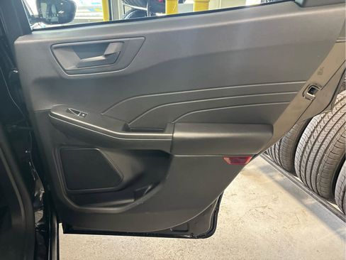 Used 2025 Ford Escape Active w/ Cold Weather Package AWD/4WD image 35