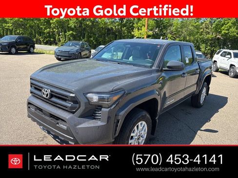 Certified 2026 Toyota Tacoma SR5 AWD/4WD image 1