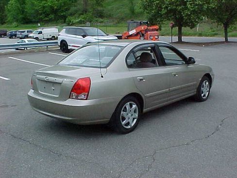 Used 2005 Hyundai Elantra GLS FWD image 7
