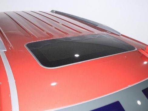 Used 2019 Cadillac Escalade Platinum image 15