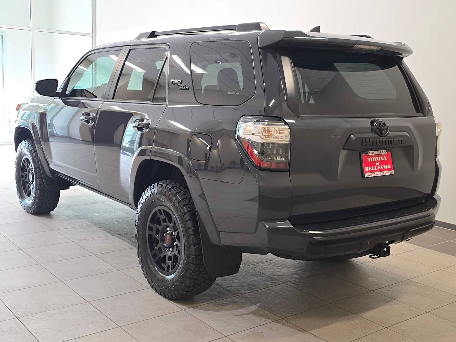 Certified 2024 Toyota 4Runner TRD Off-Road Premium w/ Off Road Premium Plus Package AWD/4WD image 4