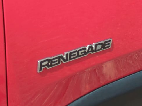 Used 2015 Jeep Renegade Limited FWD image 13