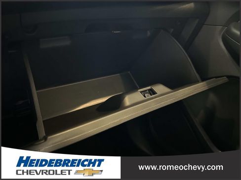 Used 2024 Chevrolet TrailBlazer RS w/ Driver Confidence Package AWD/4WD image 27