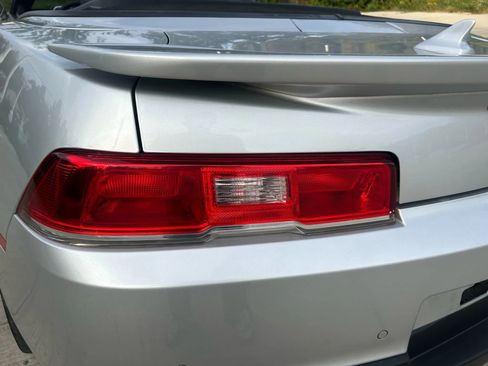 Used 2015 Chevrolet Camaro SS image 11