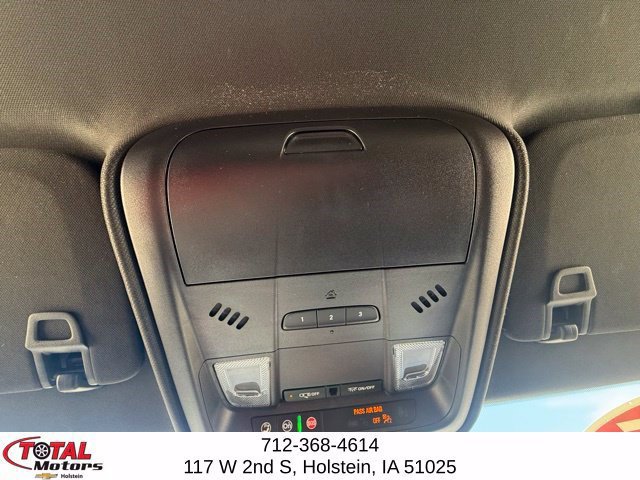 Used 2025 Cadillac XT4 Premium Luxury AWD/4WD image 30
