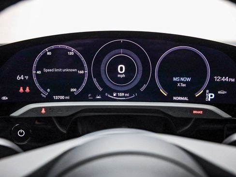 Certified 2022 Porsche Taycan 4 Cross Turismo image 28