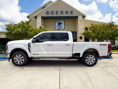 Used 2025 Ford F250 Lariat w/ Chrome Package AWD/4WD image 2