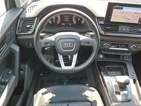Used 2023 Audi Q5 2.0T Premium Plus w/ Premium Plus Package AWD/4WD image 27