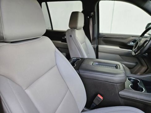 Used 2024 Chevrolet Tahoe LT w/ Luxury Package RWD image 14
