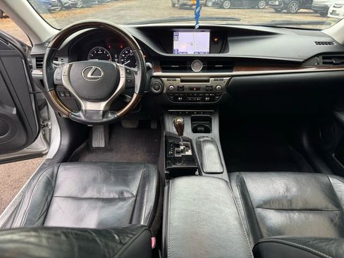 Used 2013 Lexus ES 350 ES 350 Sedan 4D image 28