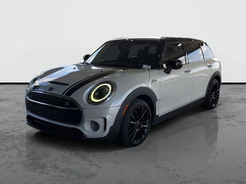 Used 2023 MINI Cooper Clubman S FWD image 4