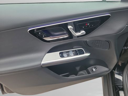 Certified 2026 Mercedes-Benz GLC 300 image 12