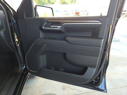 Used 2024 Chevrolet Silverado 1500 LT AWD/4WD image 49