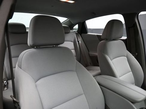 Used 2025 Chevrolet Malibu LT FWD image 27