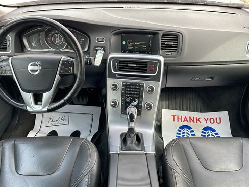 Used 2017 Volvo S60 T5 Dynamic AWD/4WD image 20