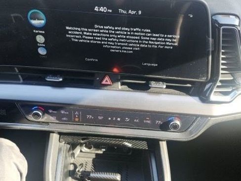 Certified 2023 Kia Sportage EX w/ EX Premium Package image 10