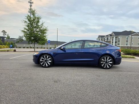Used 2025 Tesla Model 3 RWD image 6