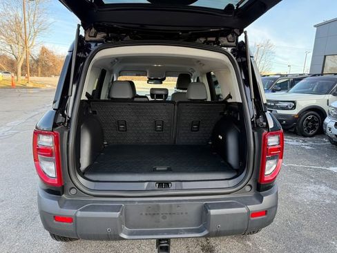 Used 2025 Ford Bronco Sport Badlands image 11