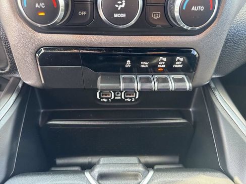 Used 2020 RAM 1500 Laramie w/ Sport Appearance Package AWD/4WD image 41