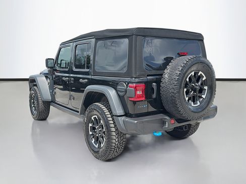 Used 2024 Jeep Wrangler Unlimited Rubicon 4xe image 3