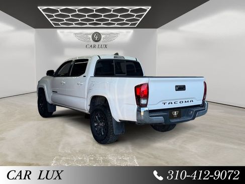Used 2022 Toyota Tacoma SR5 w/ SR5 Appearance Package (SM) RWD image 3
