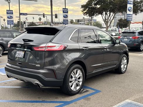 Used 2020 Ford Edge Titanium image 4
