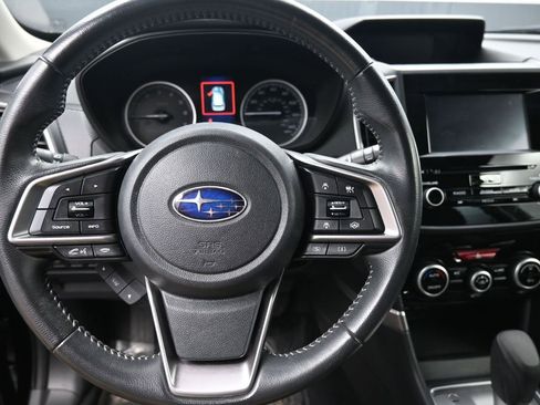 Used 2023 Subaru Forester Premium AWD/4WD image 16