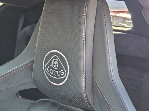 Used 2021 Lotus Evora image 17
