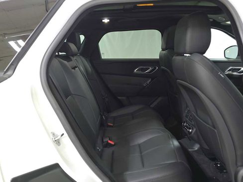 Used 2024 Land Rover Range Rover Velar Dynamic SE image 12