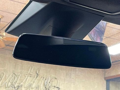 Used 2020 Tesla Model S Long Range Plus image 42