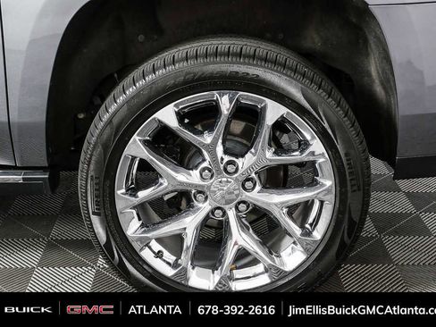 Used 2020 GMC Yukon XL Denali w/ Denali Premium Package RWD image 40