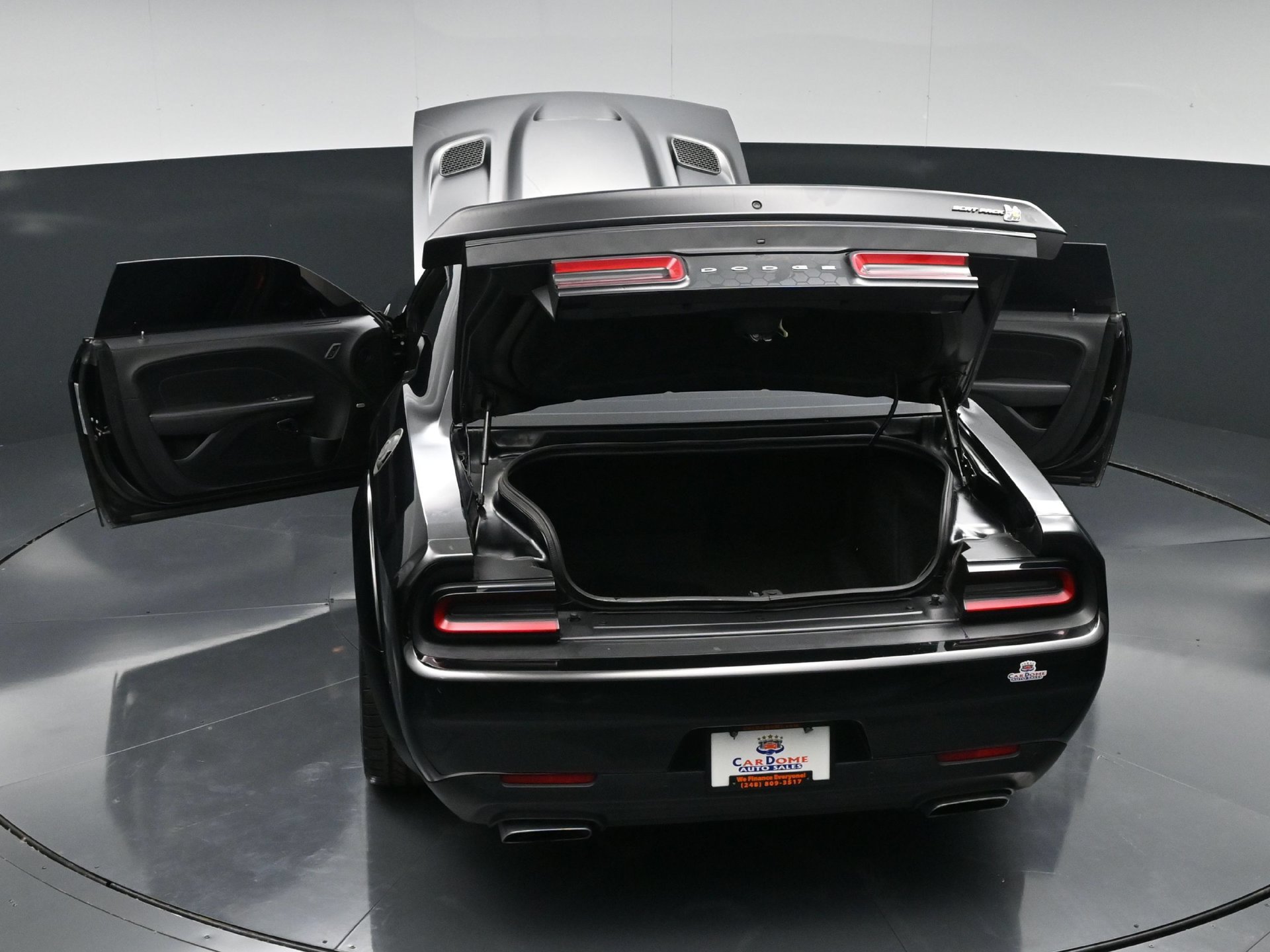 Used 2021 Dodge Challenger R/T Scat Pack RWD image 42