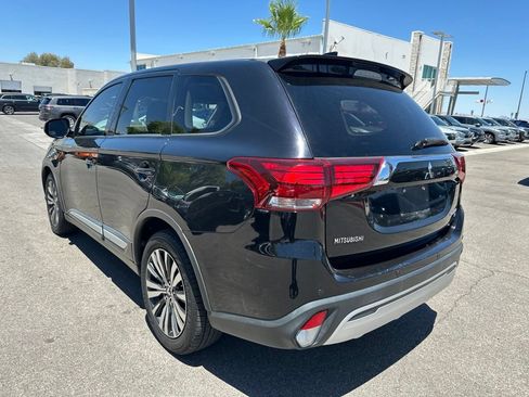 Used 2019 Mitsubishi Outlander SEL FWD image 8