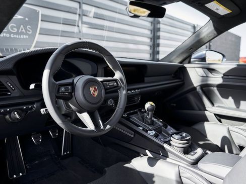 Used 2025 Porsche 911 GT3 w/ Chrono Package RWD image 3