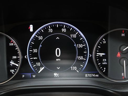 Used 2022 Buick Enclave Avenir w/ Avenir Technology Package image 35