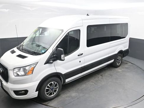 Used 2022 Ford Transit 350 XLT image 26