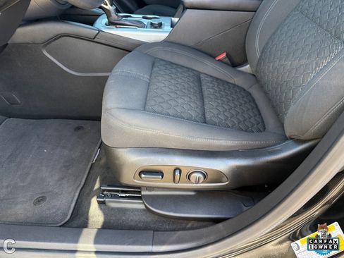 Used 2021 Chevrolet Blazer LT image 20