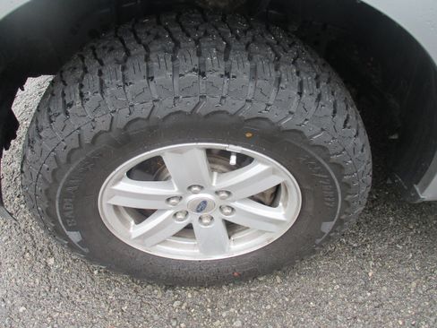 Used 2021 Ford F150 XL w/ Equipment Group 101A High AWD/4WD image 9