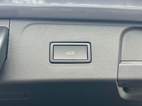 New 2026 Volkswagen Atlas SE AWD/4WD image 17
