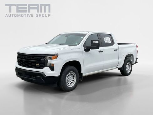 Used 2022 Chevrolet Silverado 1500 W/T w/ WT Value Package image 3