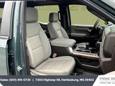 New 2026 Chevrolet Silverado 1500 LT Trail Boss w/ Safety Package AWD/4WD image 7