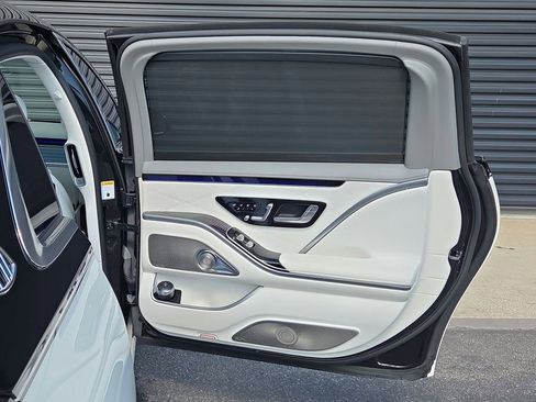 Used 2022 Mercedes-Benz Maybach S 580 4MATIC image 24