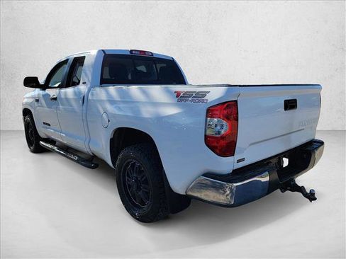 Used 2016 Toyota Tundra SR5 image 6