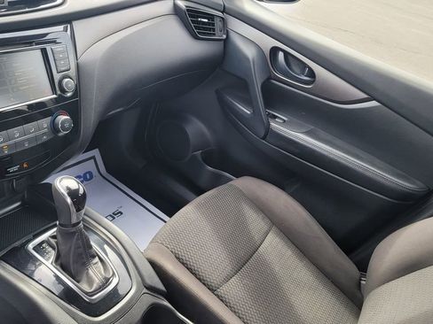 Used 2020 Nissan Rogue Sport S w/ Appearance Package image 23