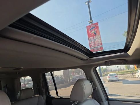 Used 2011 Honda Pilot EX-L image 16